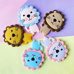 Necklaces 10pcs Silicone Lion Shape Teether Beads Animal Food Grade DIY Pacifier Clips Accessories Toys Necklace Making