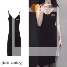 New Woman Casual Dresses Sleeveless with Thin Sling Summer Womens Slim Dress Designer Women Long Tees 909