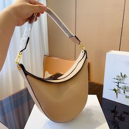 Klasik moda gezgin çanta moda tasarımcı çanta gündelik tek omuz crossbody çanta orijinal tek kaliteli koltuklu torba retro el çantası