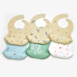 1Pcs Silicone Bibs For Kids Baby Waterproof Feeding Tableware Waterproff Baby Adjustable Bibs For Toddler Breakfast Feedings