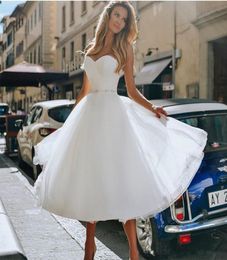 Simple Tea Length Wedding Dresses A Line Puffy Skirt Sweetheart Strapless With Beaded Sash Short Holiday Bridal Gowns New 2019 Plu3971027