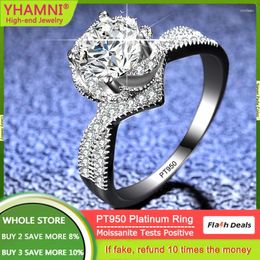 Cluster Rings YHAMN High Quality PT950 Platinum Ring Twined Three-Dimensional Flower 1 Moissanite Women Temperament Elegant Jewellery