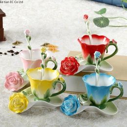 Mugs European Creative Pastoral Style Ceramic Coffee Cups Enamel Rose Cup And Saucer Set Elegant Wedding Birthday Gift