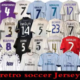 Finale Retro-Fußballtrikot GUTI Ramos 13 14 15 16 17 18 ZIDANE RAUL REDONDO 94 95 96 97 98 99 00 01 02 03 04 05 CARLOS SEEDORF BENZEMA FIGO KAKA RONALDO