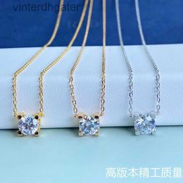 Top Luxury Fine 1to1 Original Designer Necklace for Women Carter High Edition Single Diamond Bullhead Necklace 925 Sterling Silver Plated 18k Gold Necklace