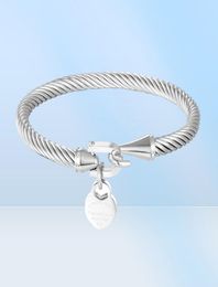 Bangle Classic Design Hook Cuffs Hang Peach Heart Charm Bracelets For Women Stainless Steel Cable Jewelry Love Pulsera Gift6950502