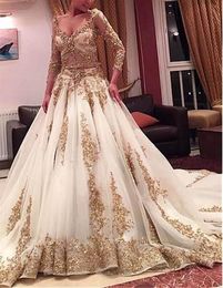 African Traditional Ball Gown Wedding Dresses Gold Applique Beaded Formal Long Sleeves Bridal Gowns Organza Sweep Train Arabic Ves7546699