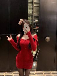 Casual Dresses Pure Sexy Girl Off Shoulder Red Knitted Dress Women's Spring Slim Fit Wrapped Hip Bottom Short Fashion Female Clothes