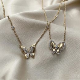 Necklaces Custom S 9k 14k Pt950 Solid Gold Butterfly Moissanite Pendant Necklace for Women Anniversary Gift