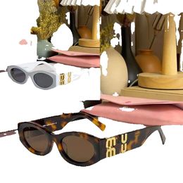 Модные дизайнерские солнцезащитные очки Miu в овальной оправе, женские солнцезащитные очки с защитой от излучения UV400, индивидуальные мужские ретро-очки, пластинчатый класс, высокая ценность