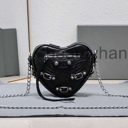 Balencig bag Le cagole heart B mini pink arena leather aged-silver hardware chain strap shoulder bags women luxury designer zipped closure black red 484S