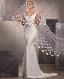 Elegant Long Ivory V-Neck Garden Wedding Dresses Mermaid Crepe Cover Buttons Back Sweep Train Bridal Gowns for Women