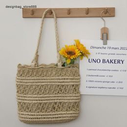 Dinner Package New Wholesale Retail New Flower Grass Woven Bag Small Shoulder Portable Seaside Vacation Beach