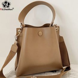 Fashion Ladies Handbags Big Bucket Bag Elegant Wide Shoulder Strap Bags for Women Soft Leather Crossbody Wallet 240311