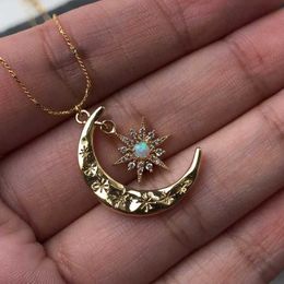 Pendant Necklaces 2024 New Styles Classic Fashion Women Ladies Jewellery Gold Colour Paved Clear CZ White Fire Opal Stone Moon Star Charm Necklaces Q240402