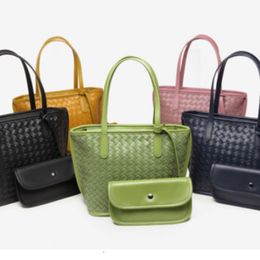 Toptan Özel Marka PU Deri 2 PCS 1 kadın çanta parçalarında el çantası bayan seti