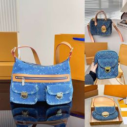 Denim Vintage Designer Shoulder Bag Women Tote Bags Handbag travel bag Carryall Old Flower Underarm Bag Print Purse Backpack Gold Hardware Pouch Blue bag