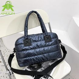 Shoulder Bags 2024 Winter Large Capacity Women Crossbody Waterproof Nylon Handbag Space Pad Cotton Feather Down Messenger