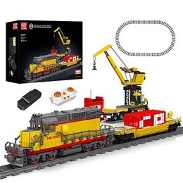 The EMD SD40-2 Diesel Locomotive Train Building Block Mould King 12027 High-Tech Remote Control Railway Trains Model RC Toys Kids Christmas Children Birthday Gifts
