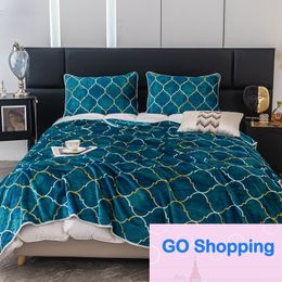 Designer Practical Double-Sided Thick Printed Flannel Blanket Air Conditioning Nap Cover Wholesale