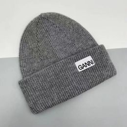 Caps 2023 New Unisex Beanie Hat Knit Wool Warm Winter Hat Thick Soft Stretch Hat For Men And Women Fashion Skullies & Beanie