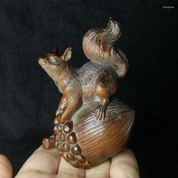 Decorative Figurines H 9.5 CM Chinese Wood Boxwood Hand Carved Pinecone Squirrel Animal Figure Statue Desk Decoration Gift Collection