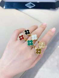 four leaf clover cleef ring kaleidoscope designer rings For Women 18K Gold silver diamond nail Ring luxury Rings Valentine Party designer Jewellery no box