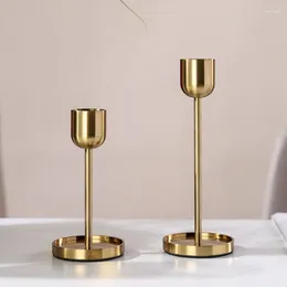 Candle Holders Small Candlestick Simple Gold Iron Cup Living Room Decoration Romantic Candlelight Dinner Wedding