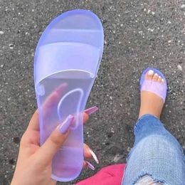 Slippers 2024 summer women new plus size sandals casual transparent jelly Colour flat bottom plus size beach shoes ladies one-word slipper J240402