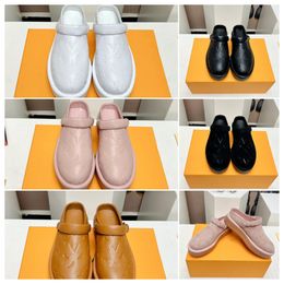 Womens platform Sandals Designer Leather Flat Casual Shoe sliders mens Rubber Slide Summer Slipper Mule cover toes fashion summer Suede surface