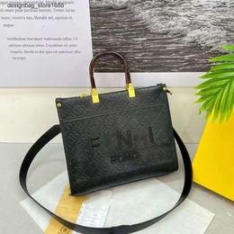 Moda marka tasarımcısı omuz çantası klasik mektup güneşli çanta çanta alışveriş el tipi bir omuz crossbody bayan