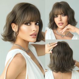 Wigs NAMM Short Bob Wig Blonde Wavy Wigs with Bangs Natural Synthetic Hair for Women Daily Cosplay Wig Heat Resistant Fiber Wigs