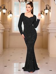 Luxuriöses schwarzes Langarm-Abendkleid mit Pailletten, dehnbarem Samt, V-Ausschnitt, Meerjungfrau, Abschlussball, bodenlanges Kleid, Burgunderrote Winterkleider 240320