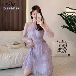 Casual Dresses 2024 Spring Fashion Runway Lace Patchwork Pleated Dress Women O Neck Long Sleeve Flower Embroidery Mesh Knee-Length Party