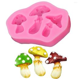 Baking Moulds DIY Cartoon Mushroom Silicone Fondant Soap 3D Cake Mould Cupcake Jelly Candy Chocolate Decoration Tool M349