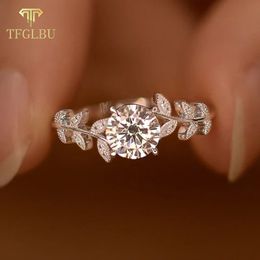 TFGLBU 1CT S925 Sterling Sliver Ring for Women Solitaire Leaf Diamond Band Birthday Gift Elegant Wholesale Jewelry 240402