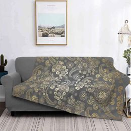 Blankets Golden Luxury Paisley On Dark Gray Background Selling Room Household Flannel Blanket Floral Flowers