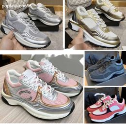 Woman Sneakers Star Out Of Office Sneaker Luxury Channel Shoe Mens Designer Shoes Men Womens Trainers Sports Casual Running New Trainer Mainstream Shoes