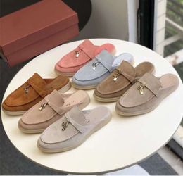 Latest Designers Slippers Top Quality Cashmere Mans Sandals Womens Shoes Classic Buckle Round Toes Flat Heel Leisure Comfort Four Seasons Mainstream Shoes 4366