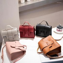 Bag Women's Autumn Simple Small Fresh Shoulder Messenger Japanese And Korean Students Mobile Phone Gift Drop