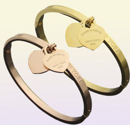 Luxury Jewelry Designer Women style Bracelet Alphabetic Double Heart Bracelet Heart shaped Gold Bracelet Holiday Gift6286505