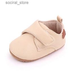 First Walkers First Walkers 2023 Born Baby Shoes Boy Girl ic Leather Rubber Sole Anti-slip Toddler Infant L240402