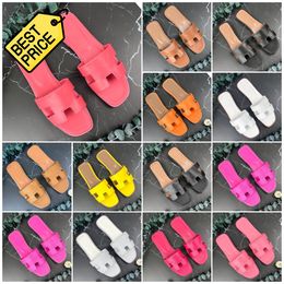 Best Quality Designer Slippers Leather sandal Same Style for Womens slides Summer Outwear Leisure Vacation slides Beach Slippers Spring Flat Shoes cool size35-42