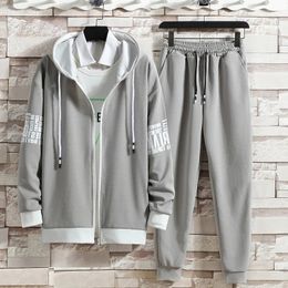Spring Summer Mens Korean Fashion Loose Tracksuit Casual Hoodies And Pants Two Piece Sets Men Sportswear Clothing 240327