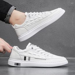 Casual Shoes Fashion Solid Color Men's White Trend All-match Outdoor Light And Comfortable Sports