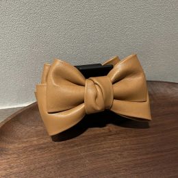 Korean East Gate PU Leather Double Sides Big Bowknot Grab Hair Clips Retro Elegant Back Head Plate Hairpin for Women Hair Bow