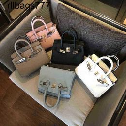 Handbag Bk Platinum Leather Designer Mini Bag 2024 Litchi Pattern Womens Small Versatile One Shoulder Messenger