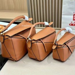 Bag Loev Value Crossbody Women's Luxury 2024 Shoulder Geometric High Puzzle French Light Designer Outgoing Bags YPXB