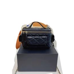 Luxury fashion Designer Women's Classic Chain Bag Leather detachable chain Retro All-in-one crossbody bag