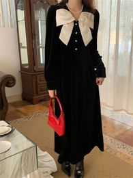 Casual Dresses Alien Kitty Velvet Black Maxi Slim Dress Women Vintage Elegant Spring Party Chic 2024 Full Sleeve Office Lady Bow Sweet